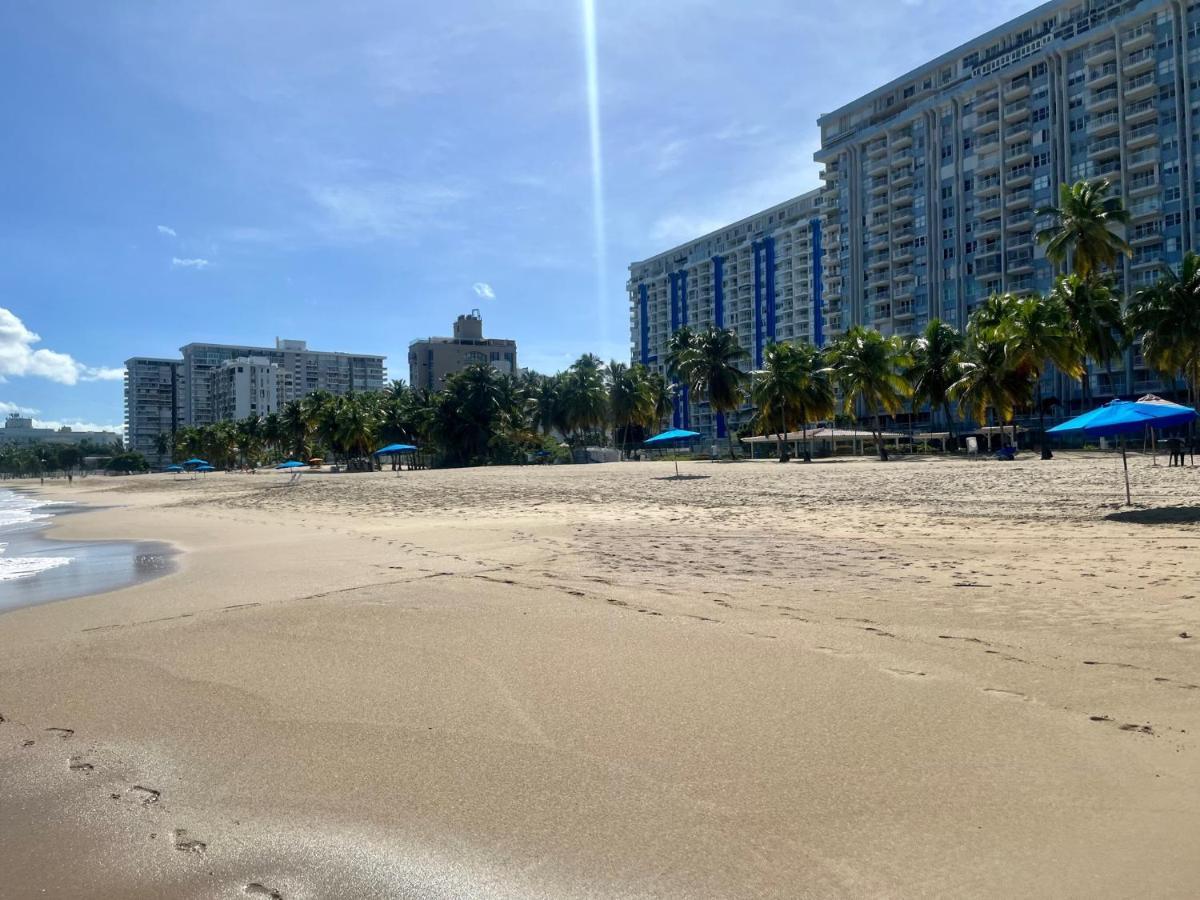 Isla Verde Frente A La Playa Y Piscina, Centrico Y Accesible San Juan Luaran gambar